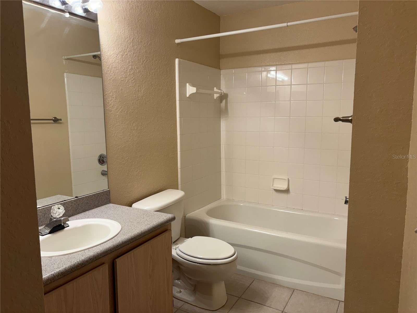 7411 Vista Way #203 Bradenton FL 34202 A4688478 image8