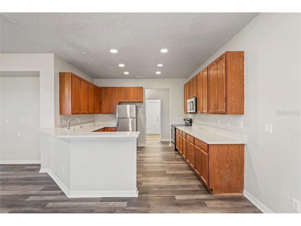 7412 Bridgeview Drive Wesley Chapel FL 33545 TB8388193 image4