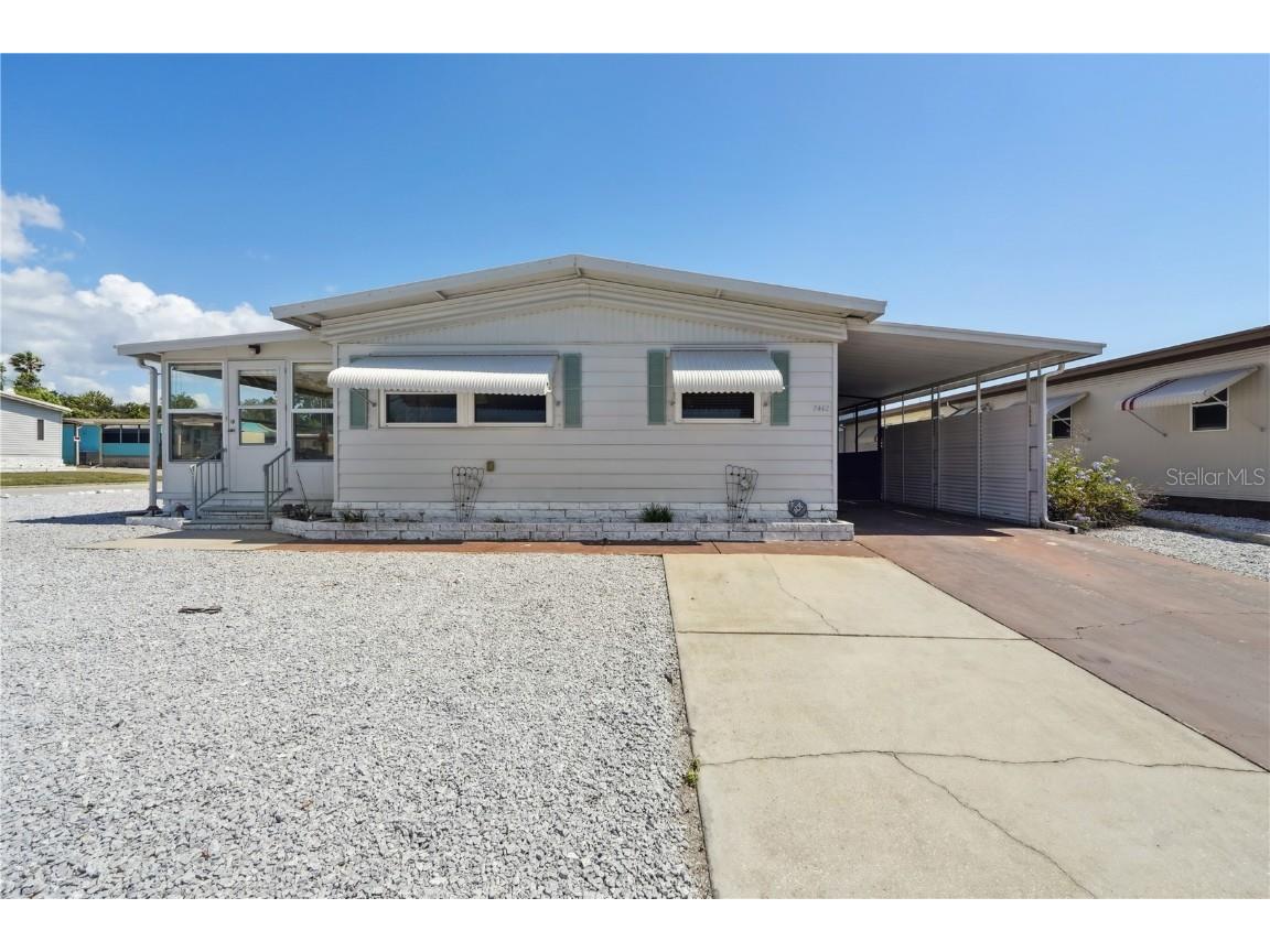 7412 Grand Pine Drive Hudson FL 34667 TB8391281 image1