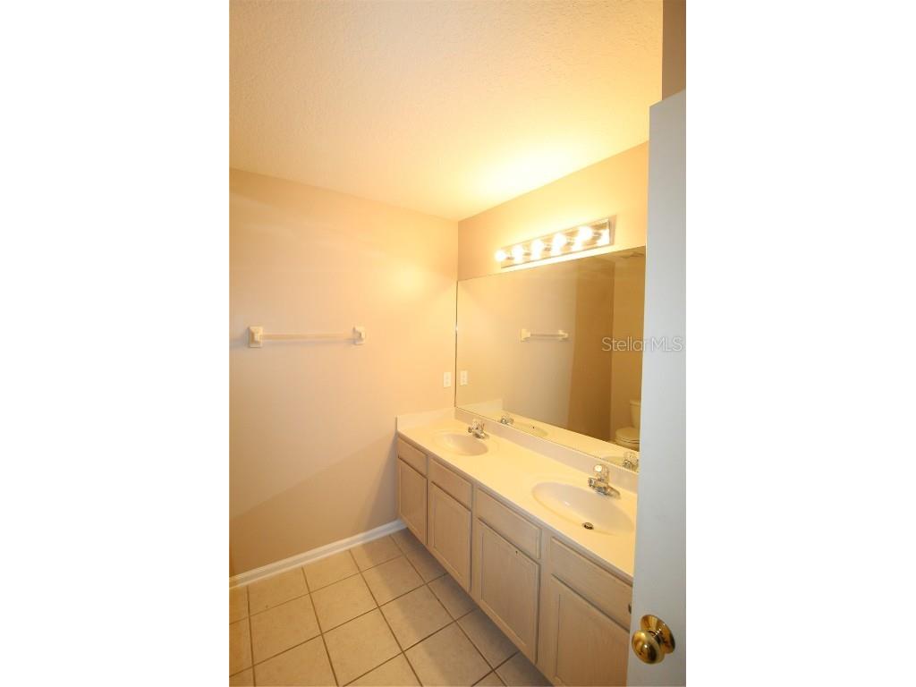 7412 Green Tree Drive #1 Orlando FL 32819 O6365856 image13