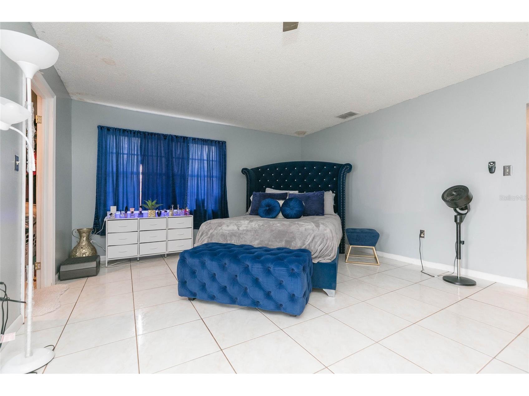 7412 Kingston Drive Tampa FL 33619 TB8515987 image23