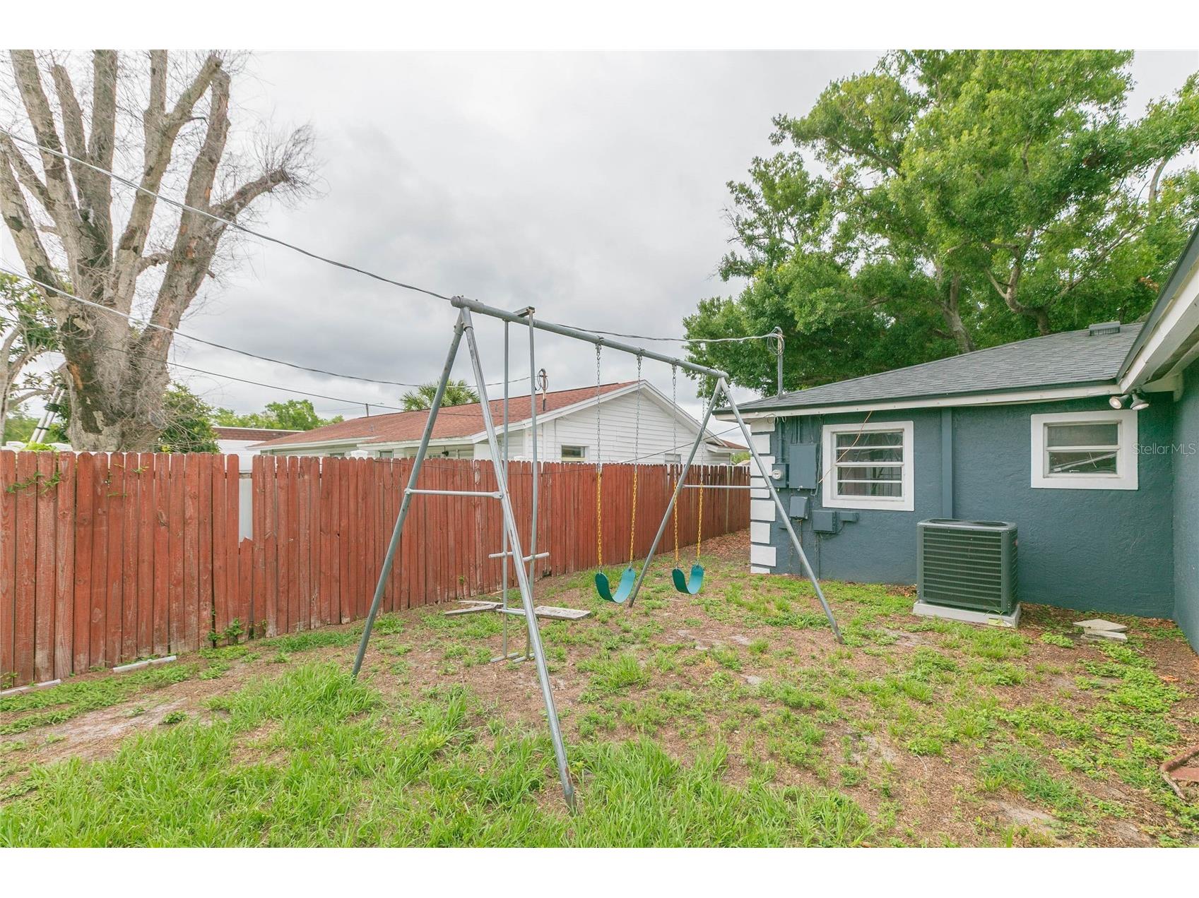 7412 Kingston Drive Tampa FL 33619 TB8515987 image34