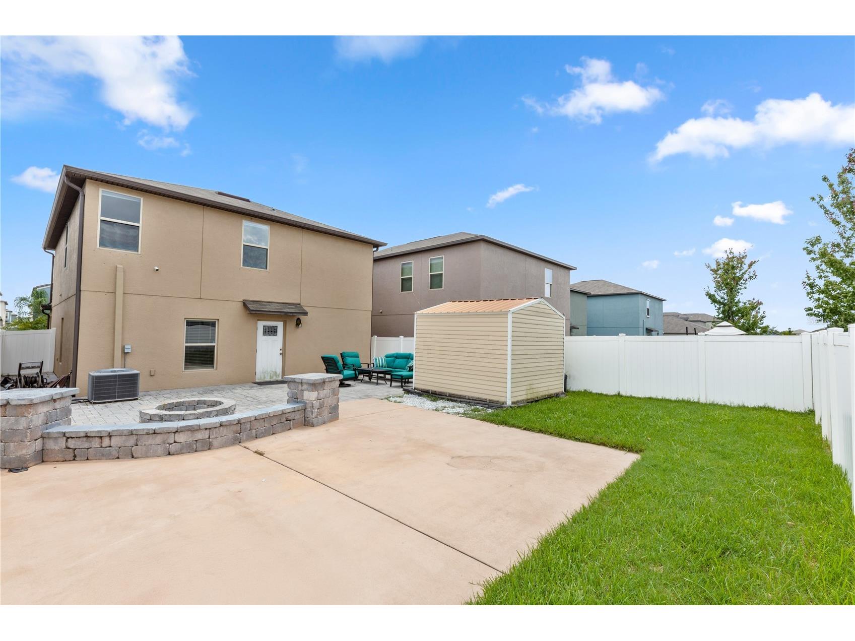 7412 Pearly Everlasting Avenue Tampa FL 33619 S5129882 image30