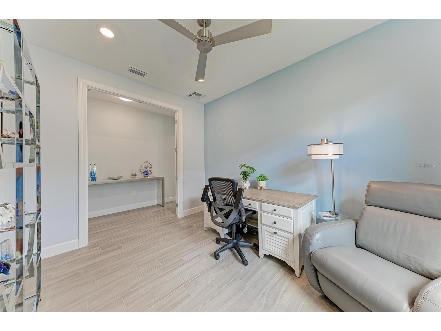 7412 Summerland Cove Lakewood Ranch FL 34202 A4694052 image37