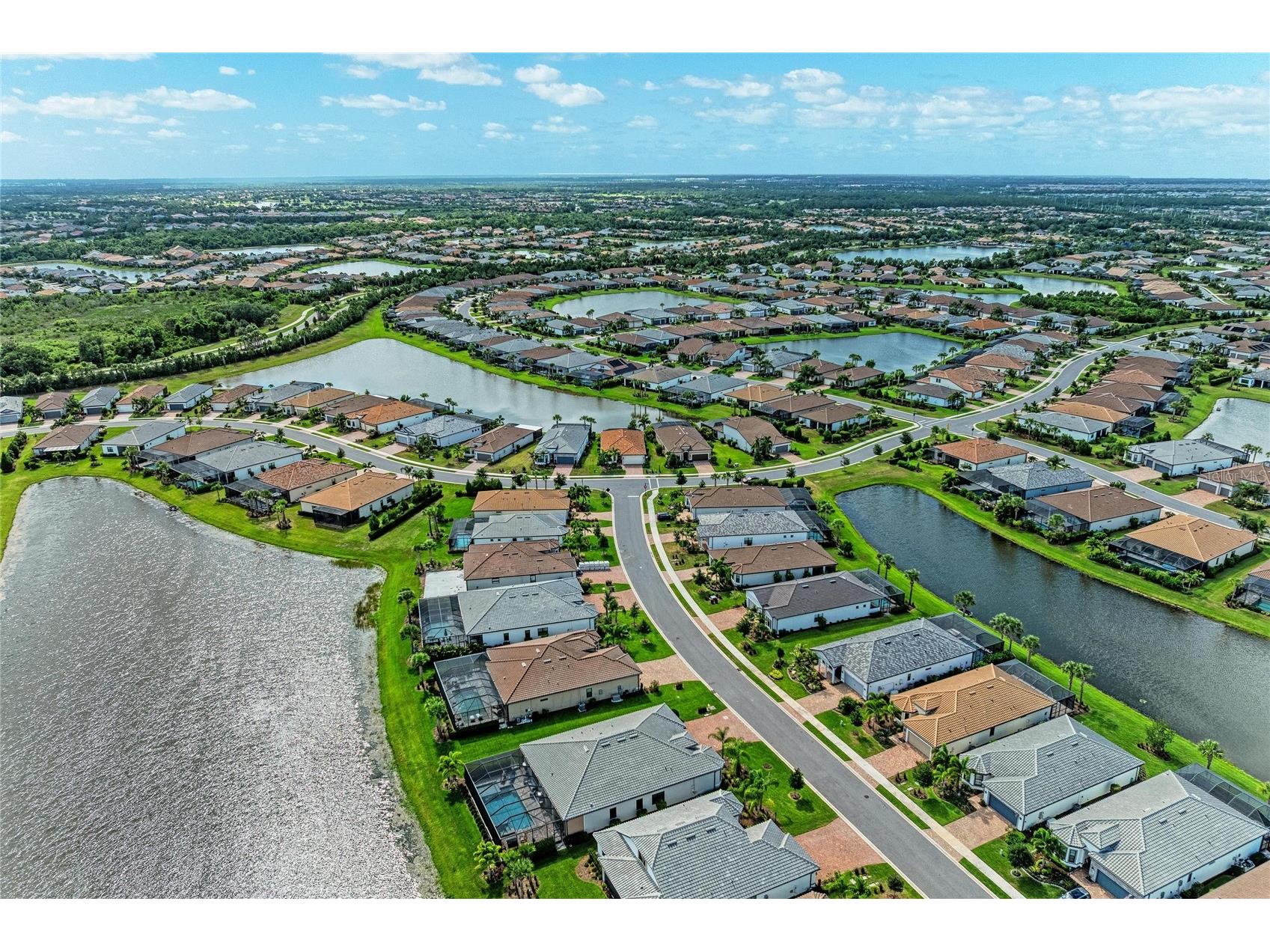 7412 Summerland Cove Lakewood Ranch FL 34202 A4694052 image6