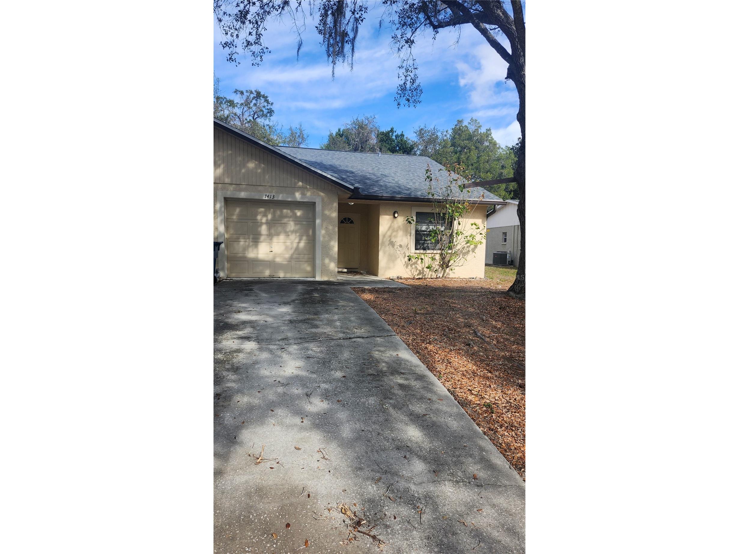 7413 Mead Drive Spring Hill FL 34606 TB8526773 image1