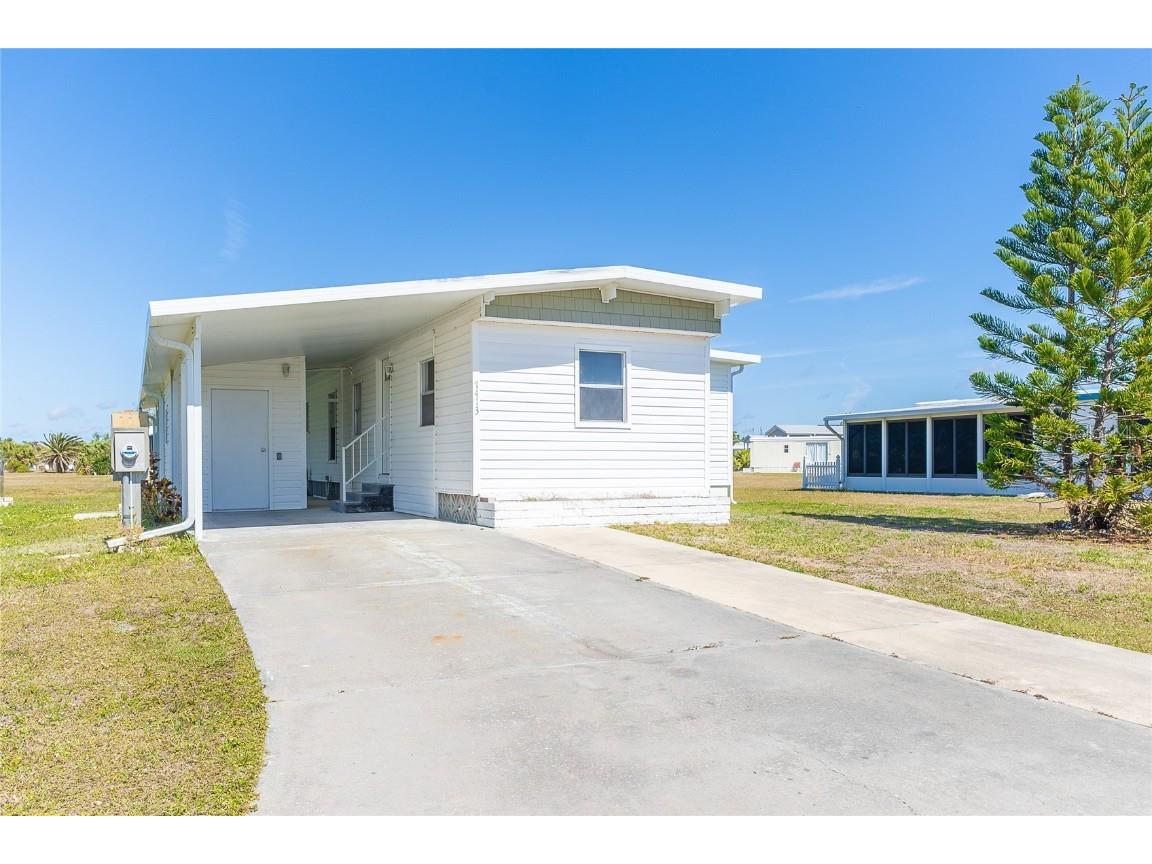 7413 Petula Avenue Port Charlotte FL 33981 - BUTTERFORD WATERWAY D6141474 image2