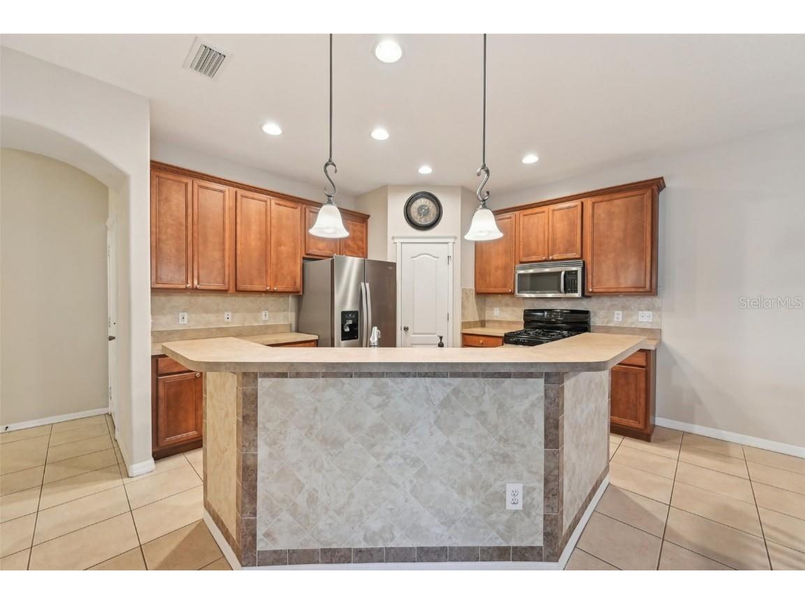 7413 Surrey Wood Lane Apollo Beach FL 33572 TB8374126 image19