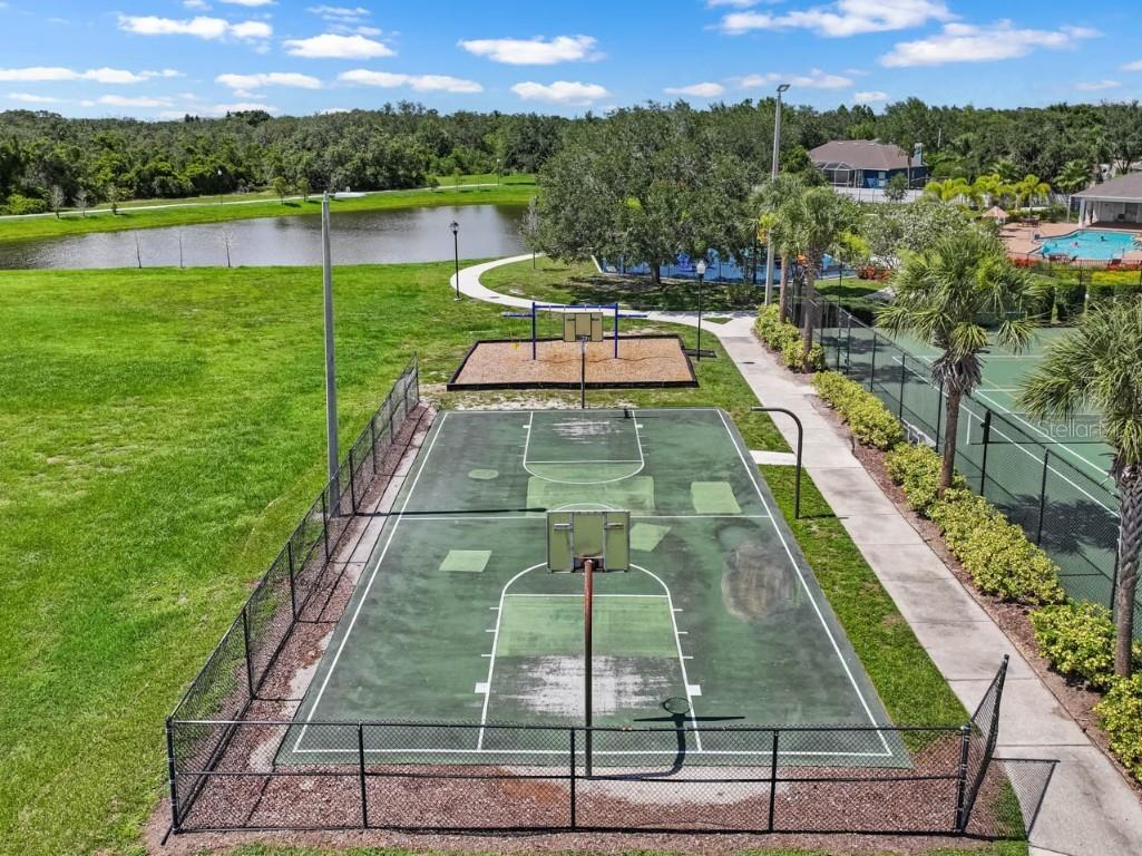 7413 Surrey Wood Lane Apollo Beach FL 33572 TB8374126 image61