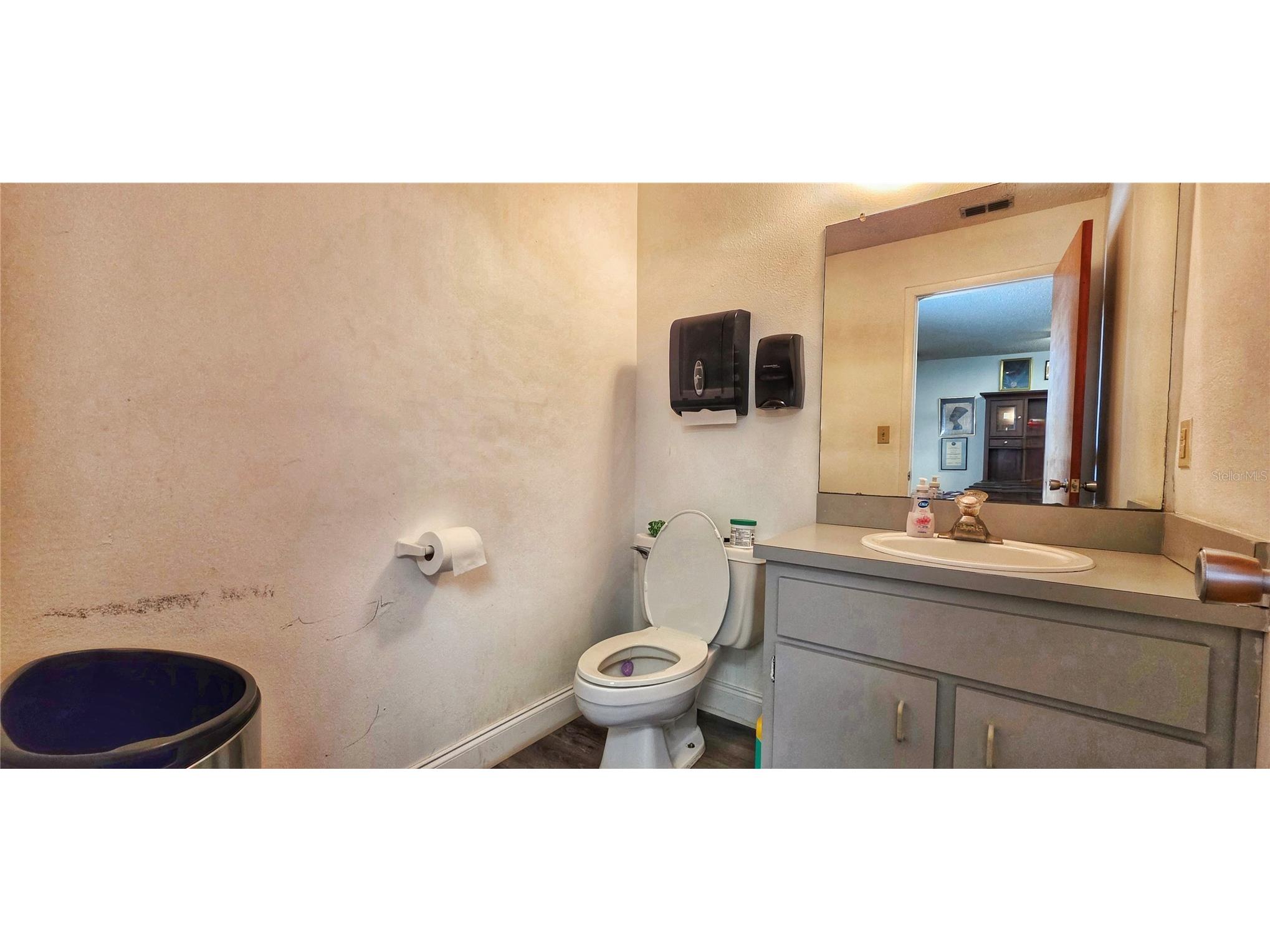 7414 Community Court Hudson FL 34667 W7883628 image18
