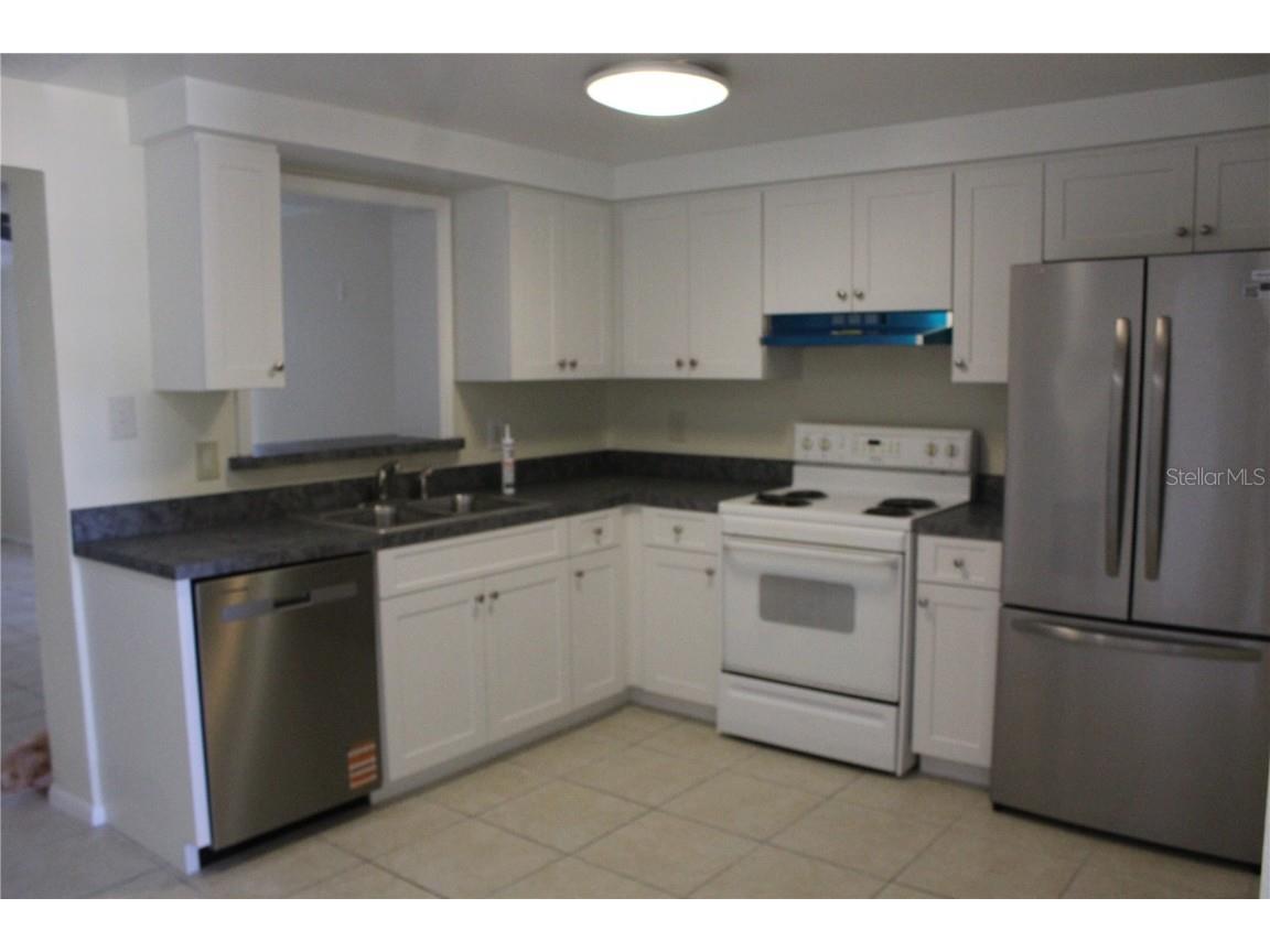 7414 Potomac Drive New Port Richey FL 34653 W7880729 image2