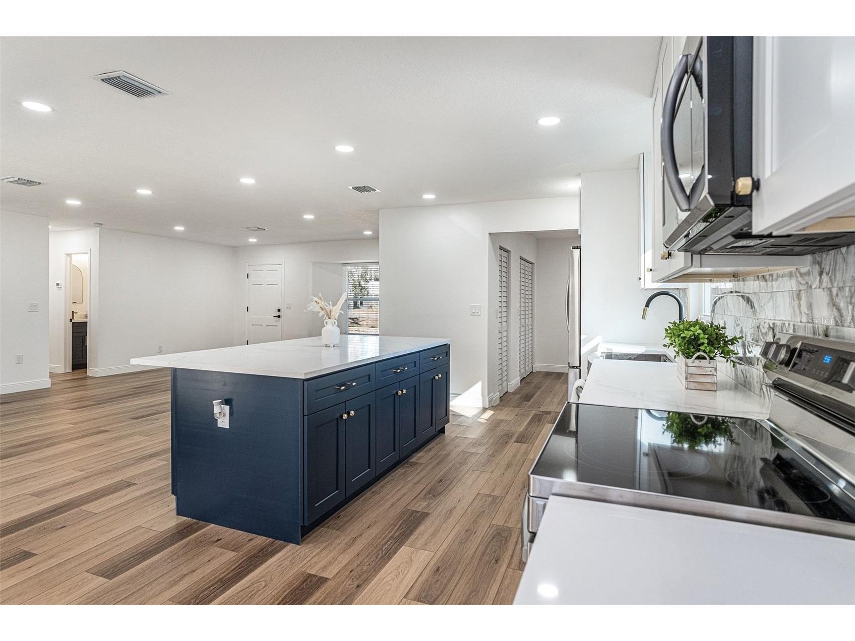 7414 Van Dyke Road Odessa FL 33556 TB8473072 image17