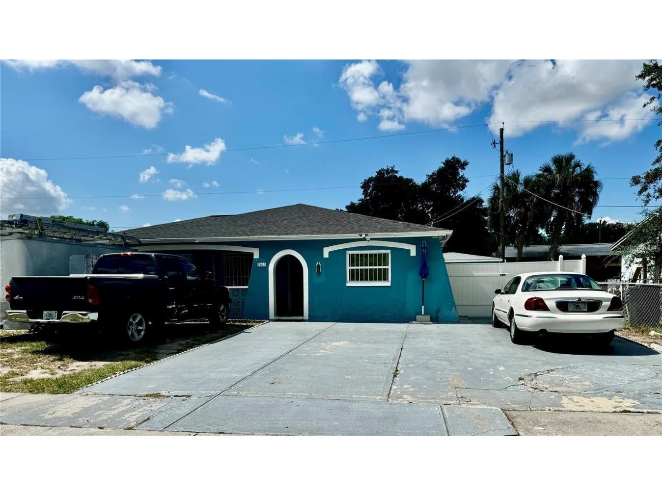 7415 Aripeka Drive Tampa FL 33619 TB8371906 image1