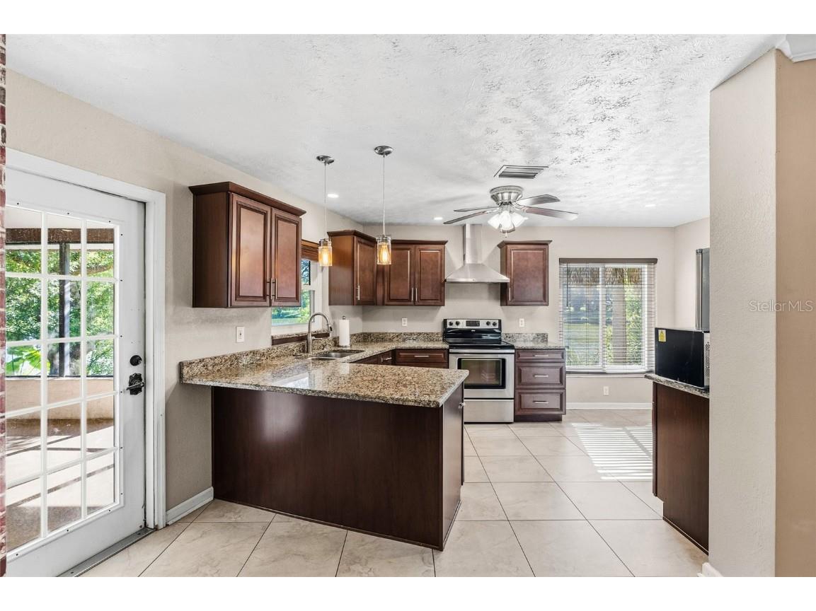 7415 Lake Forest Circle Port Richey FL 34668 TB8442615 image13