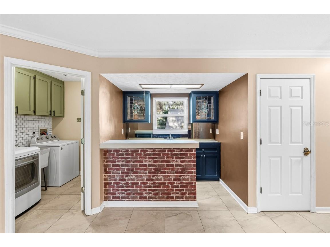 7415 Lake Forest Circle Port Richey FL 34668 TB8442615 image17