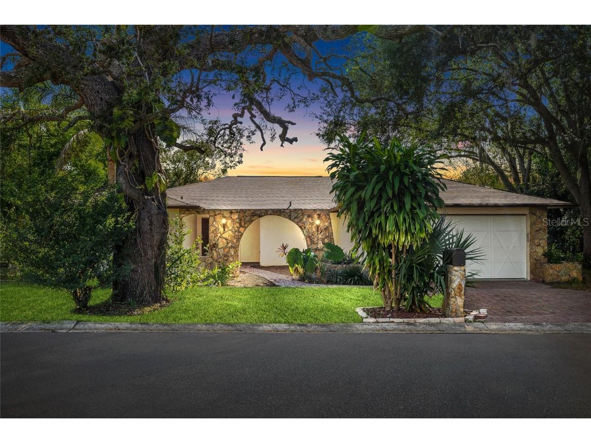 7415 Lake Forest Circle Port Richey FL 34668 TB8442615 image3