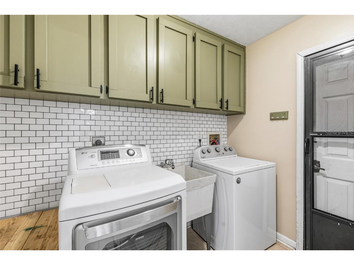 7415 Lake Forest Circle Port Richey FL 34668 TB8442615 image30