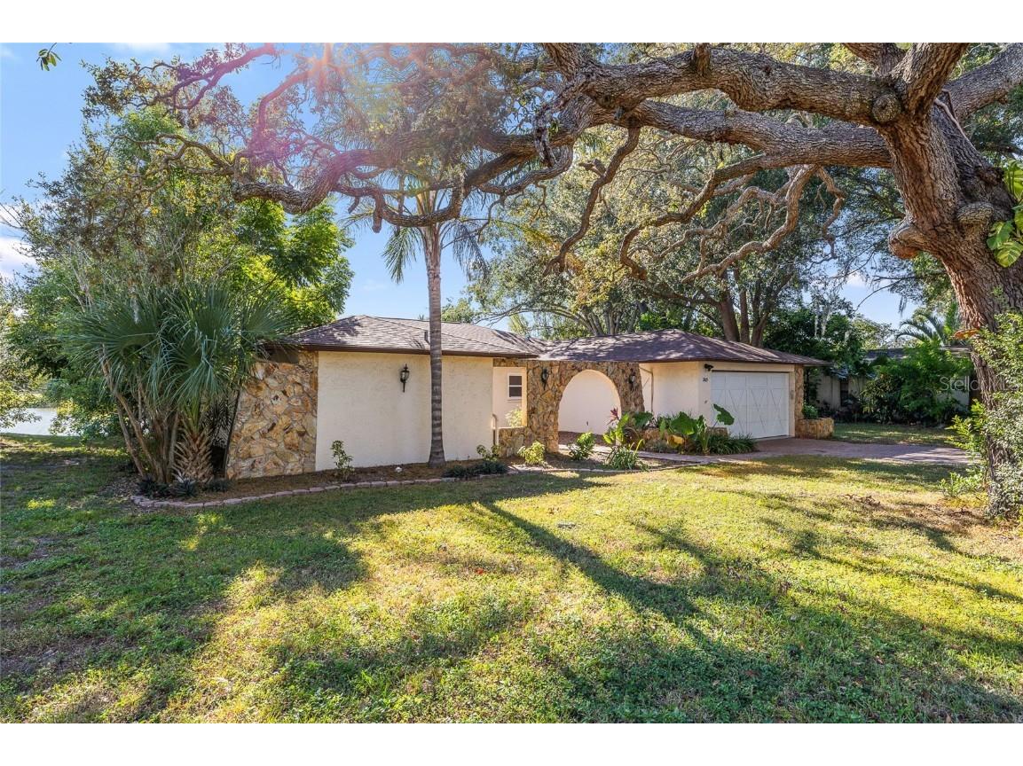 7415 Lake Forest Circle Port Richey FL 34668 TB8442615 image4