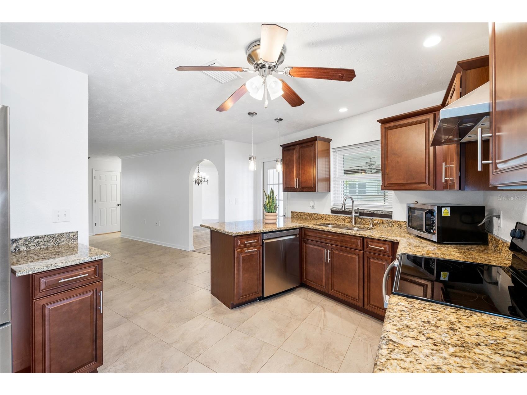 7415 Lake Forest Circle Port Richey FL 34668 TB8504158 image19