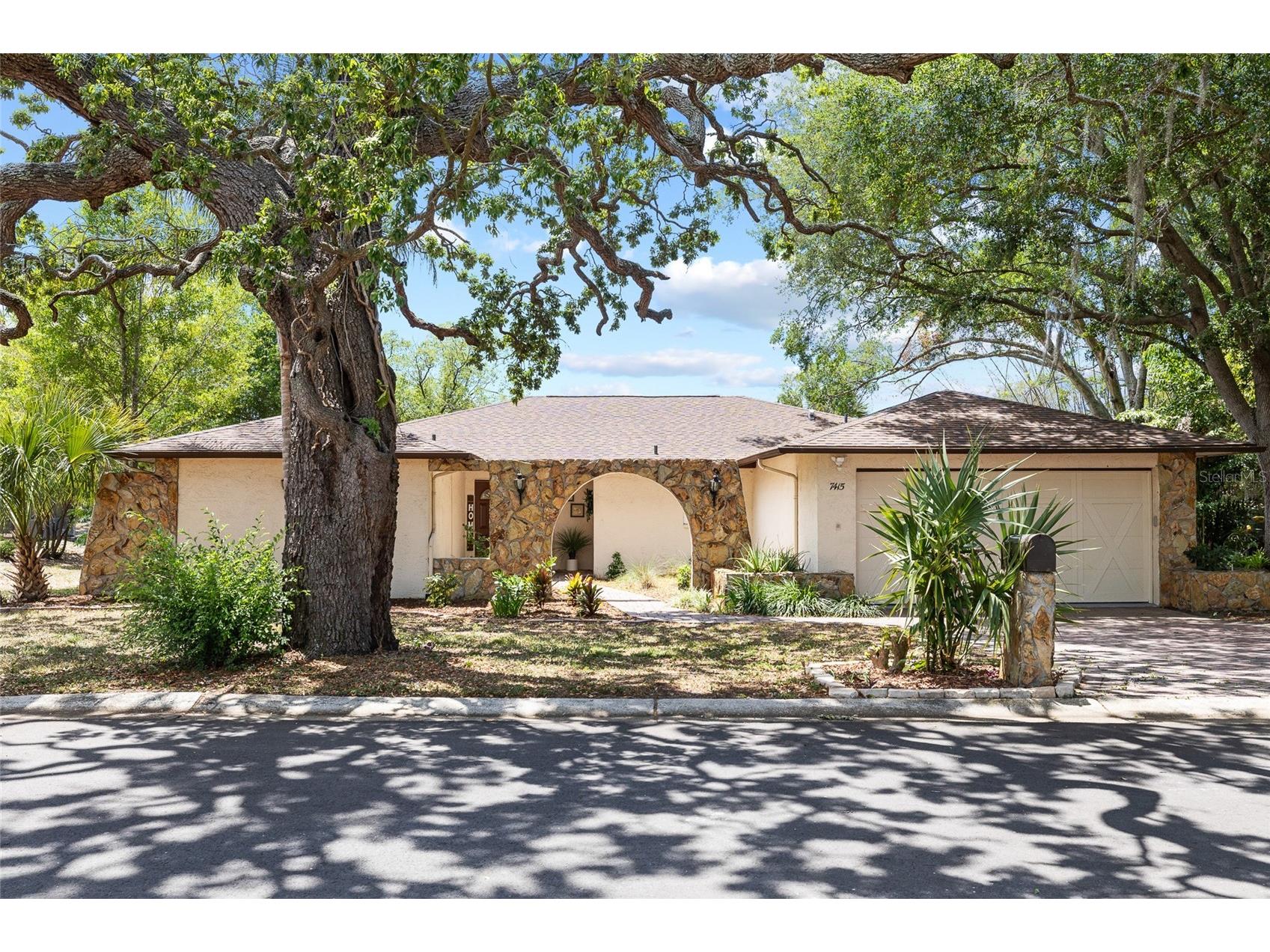7415 Lake Forest Circle Port Richey FL 34668 TB8504158 image2