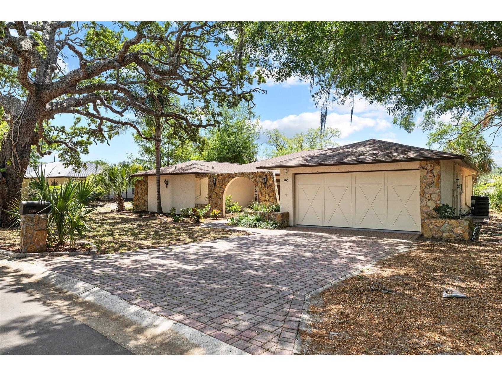 7415 Lake Forest Circle Port Richey FL 34668 TB8504158 image3