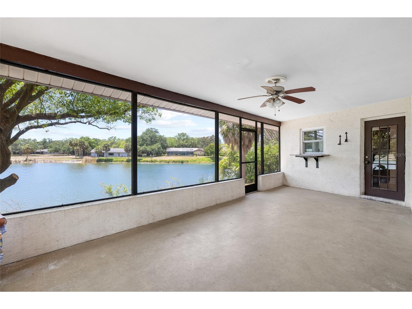 7415 Lake Forest Circle Port Richey FL 34668 TB8504158 image38