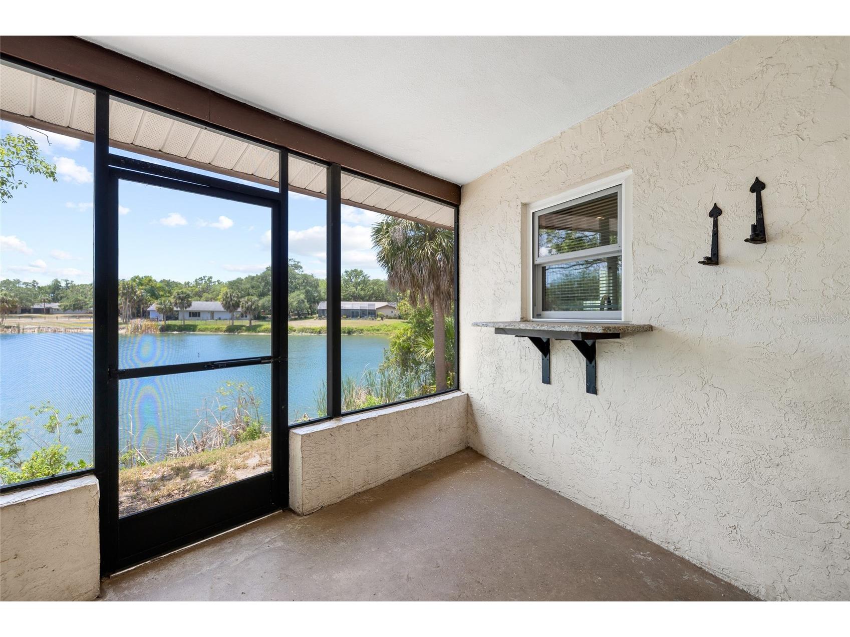 7415 Lake Forest Circle Port Richey FL 34668 TB8504158 image39