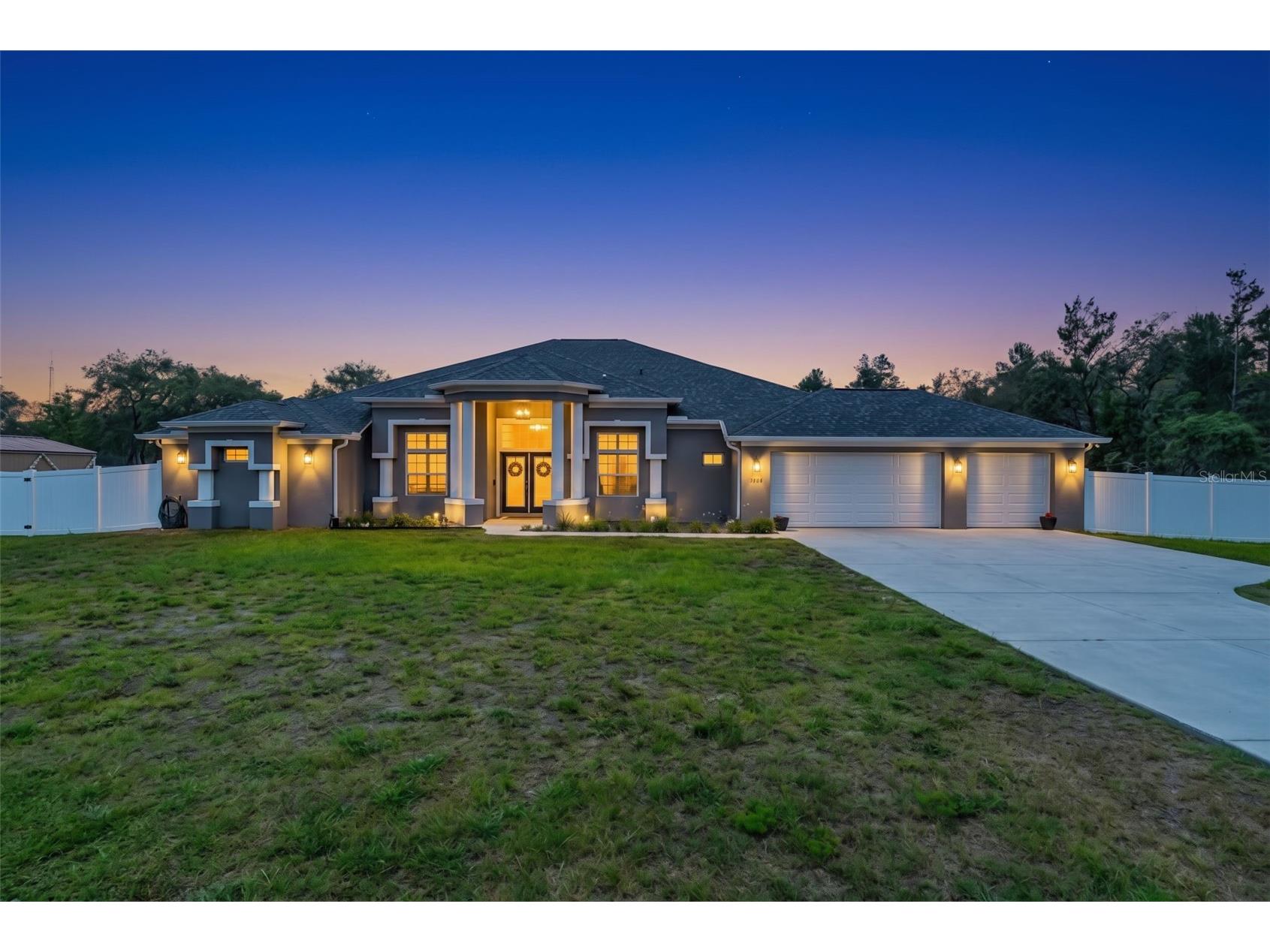 7416 Bahama Swallow Avenue Weeki Wachee FL 34613 W7885683 image1
