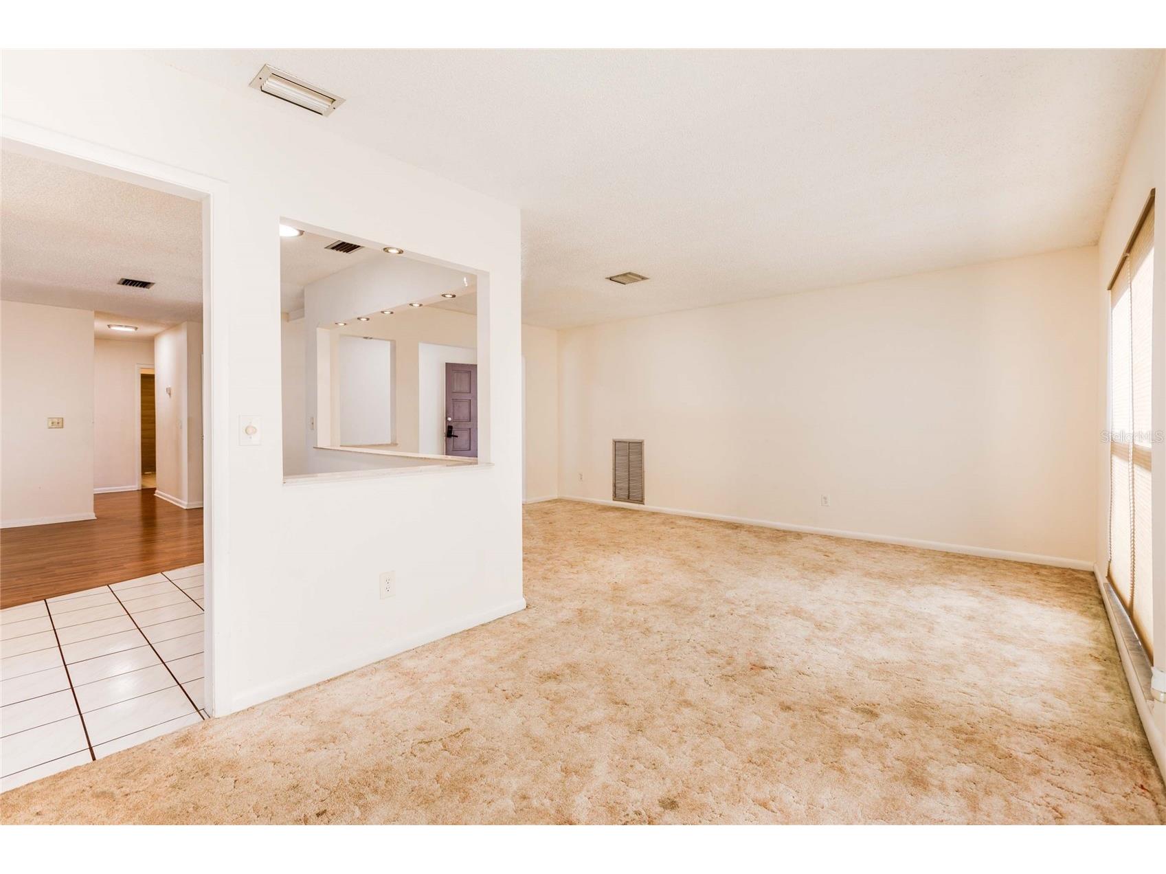 7416 Clearview Drive Tampa FL 33634 A4680005 image11