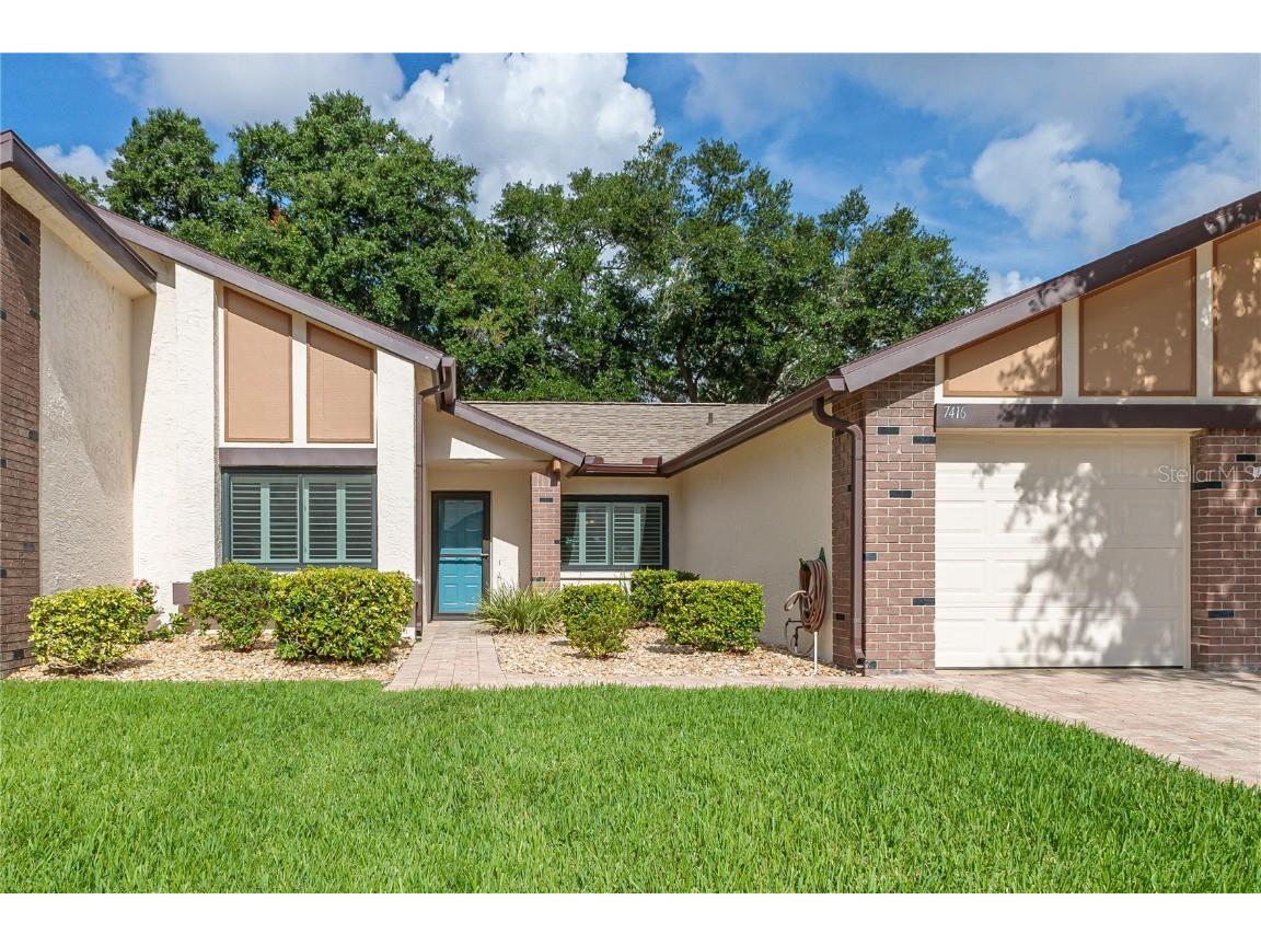 7416 Heather Walk Drive Weeki Wachee FL 34613 W7866090 image1