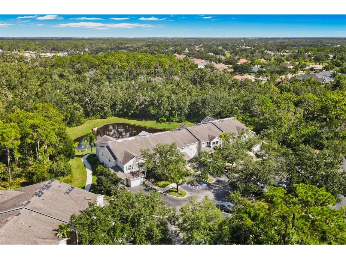 7417 Vista Way #202 Lakewood Ranch FL 34202 A4671564 image3