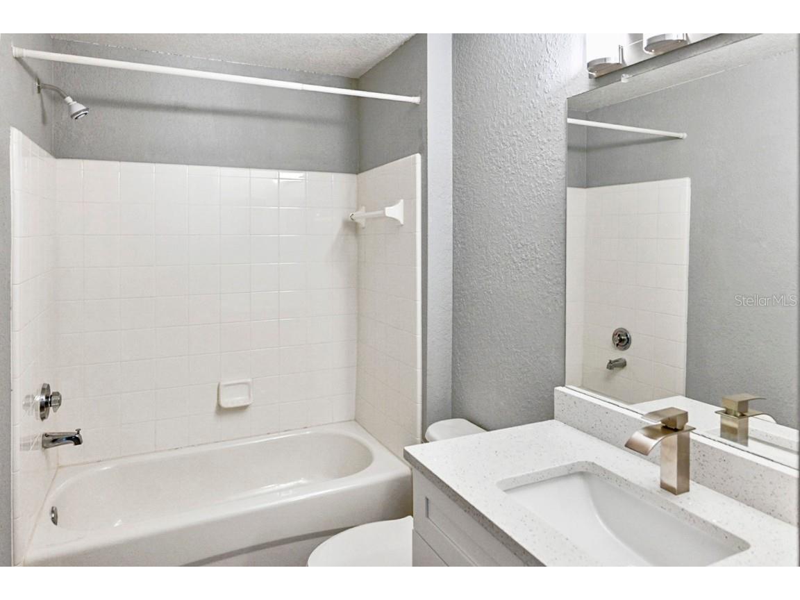 7417 Vista Way #208 Lakewood Ranch FL 34202 A4674765 image25