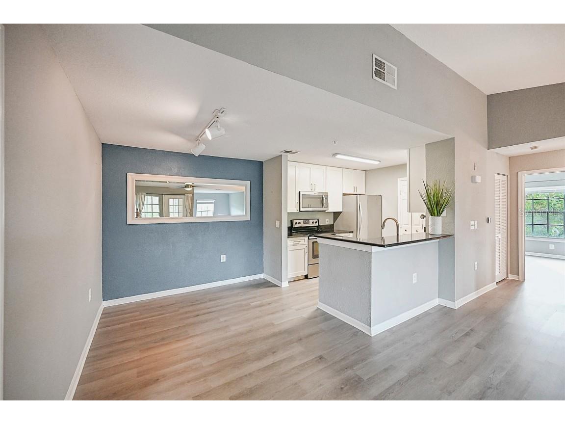 7417 Vista Way #208 Lakewood Ranch FL 34202 A4674765 image4