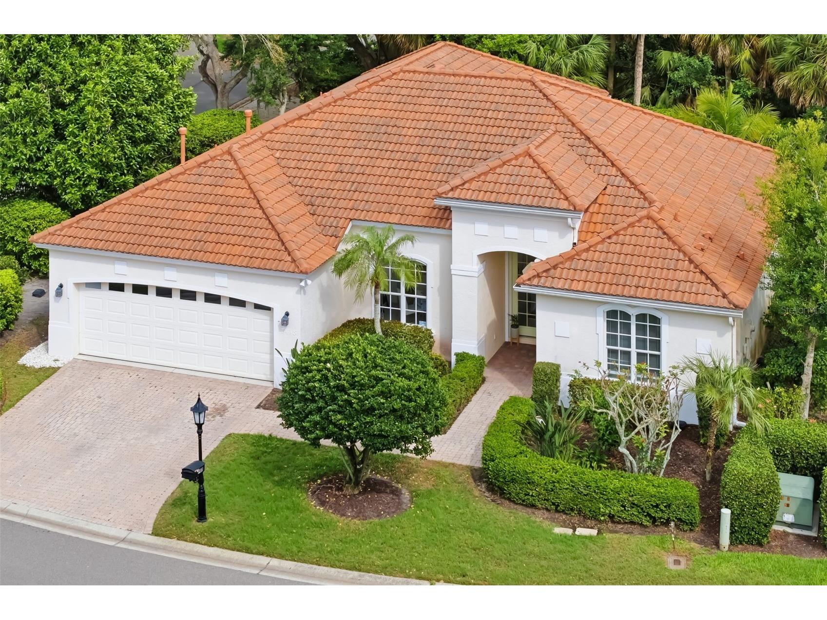 7418 Monte Verde Sarasota FL 34238 A4686455 image1