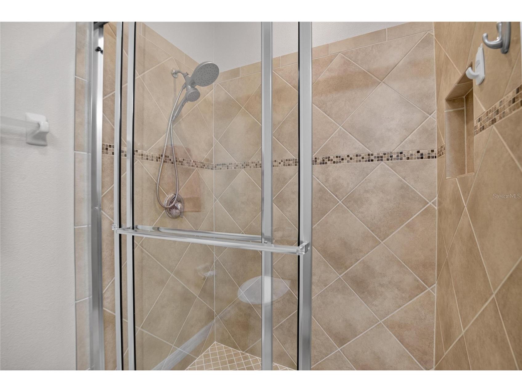 7418 Surrey Pines Drive Apollo Beach FL 33572 TB8496441 image24