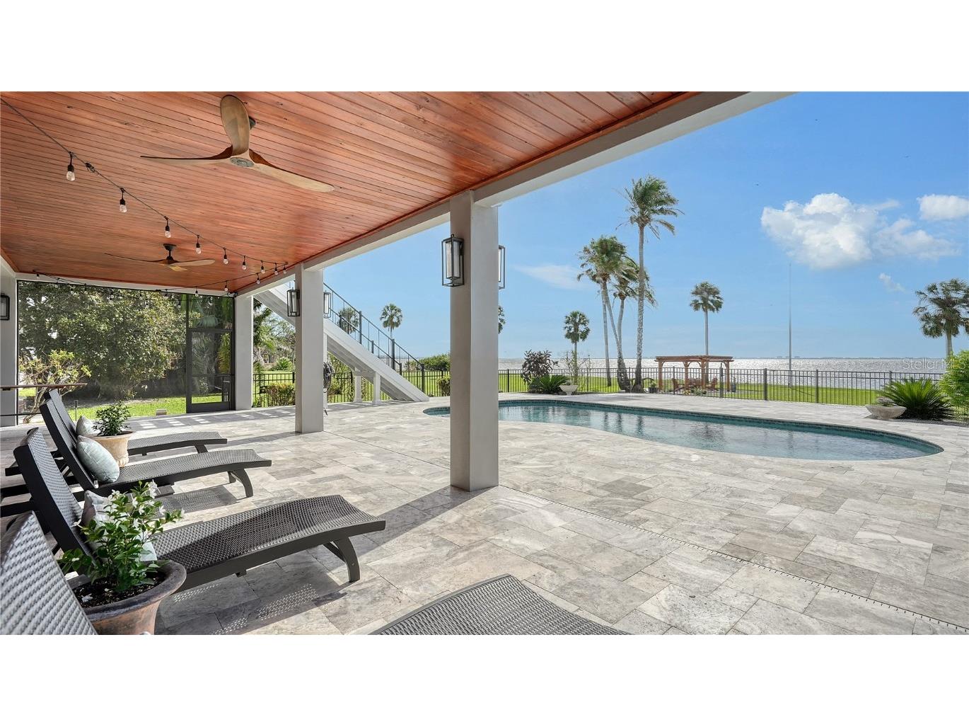 7418 Westmoreland Drive Sarasota FL 34243 A4668082 image36