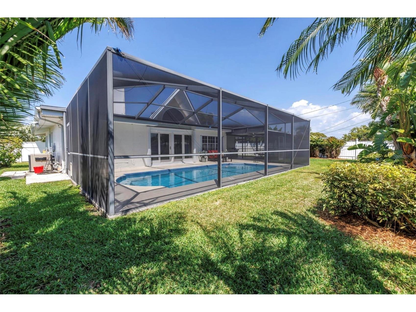 742 45th Avenue NE Saint Petersburg FL 33703 TB8514008 image24