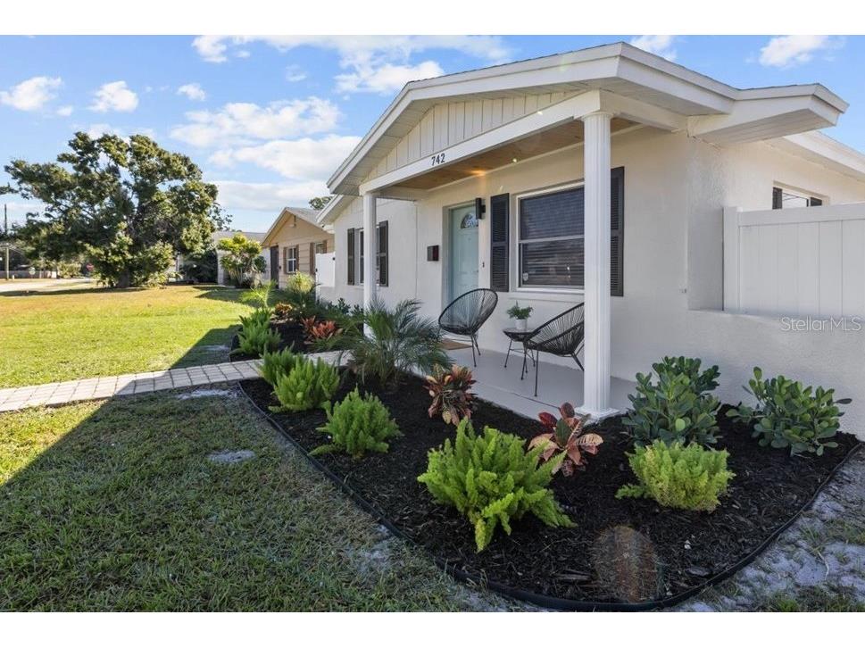 742 91st Avenue N Saint Petersburg FL 33702 TB8446334 image2