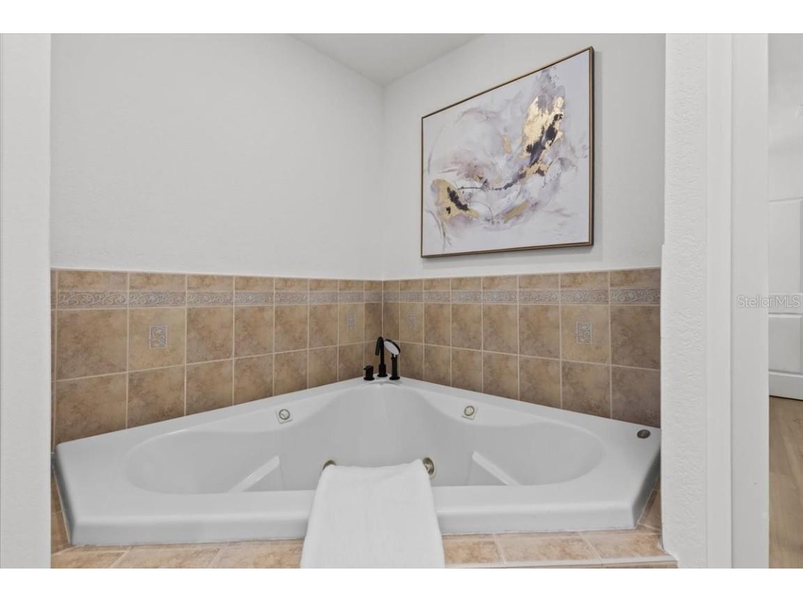 742 91st Avenue N Saint Petersburg FL 33702 TB8446334 image30