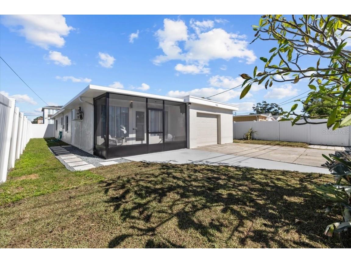 742 91st Avenue N Saint Petersburg FL 33702 TB8446334 image49