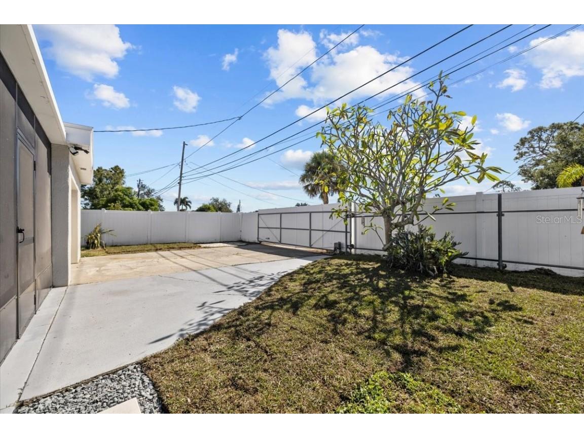 742 91st Avenue N Saint Petersburg FL 33702 TB8446334 image51