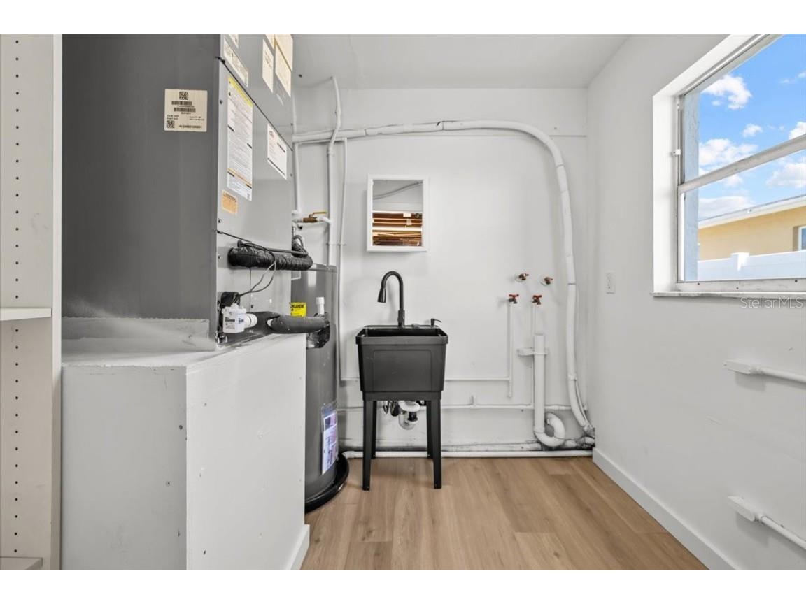 742 91st Avenue N Saint Petersburg FL 33702 TB8446334 image55