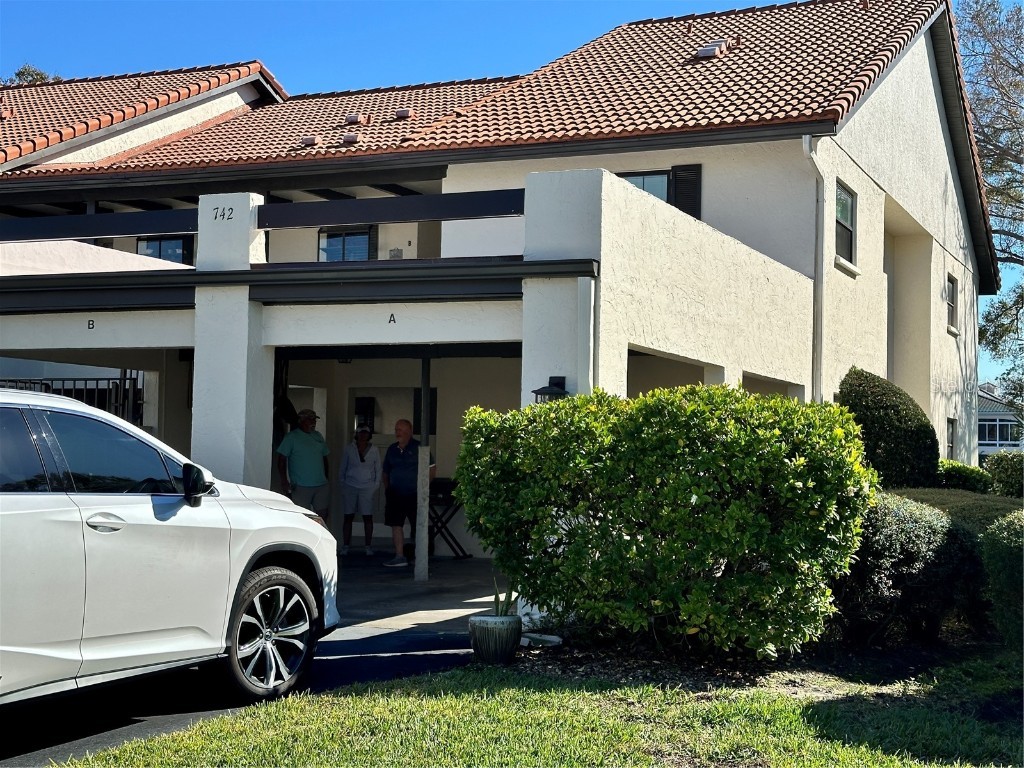 742 Avenida Estancia #105 Venice FL 34292 J971820 image1