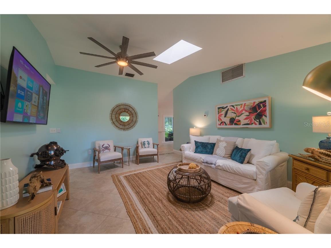 742 Harms Drive Osprey FL 34229 A4666421 image6