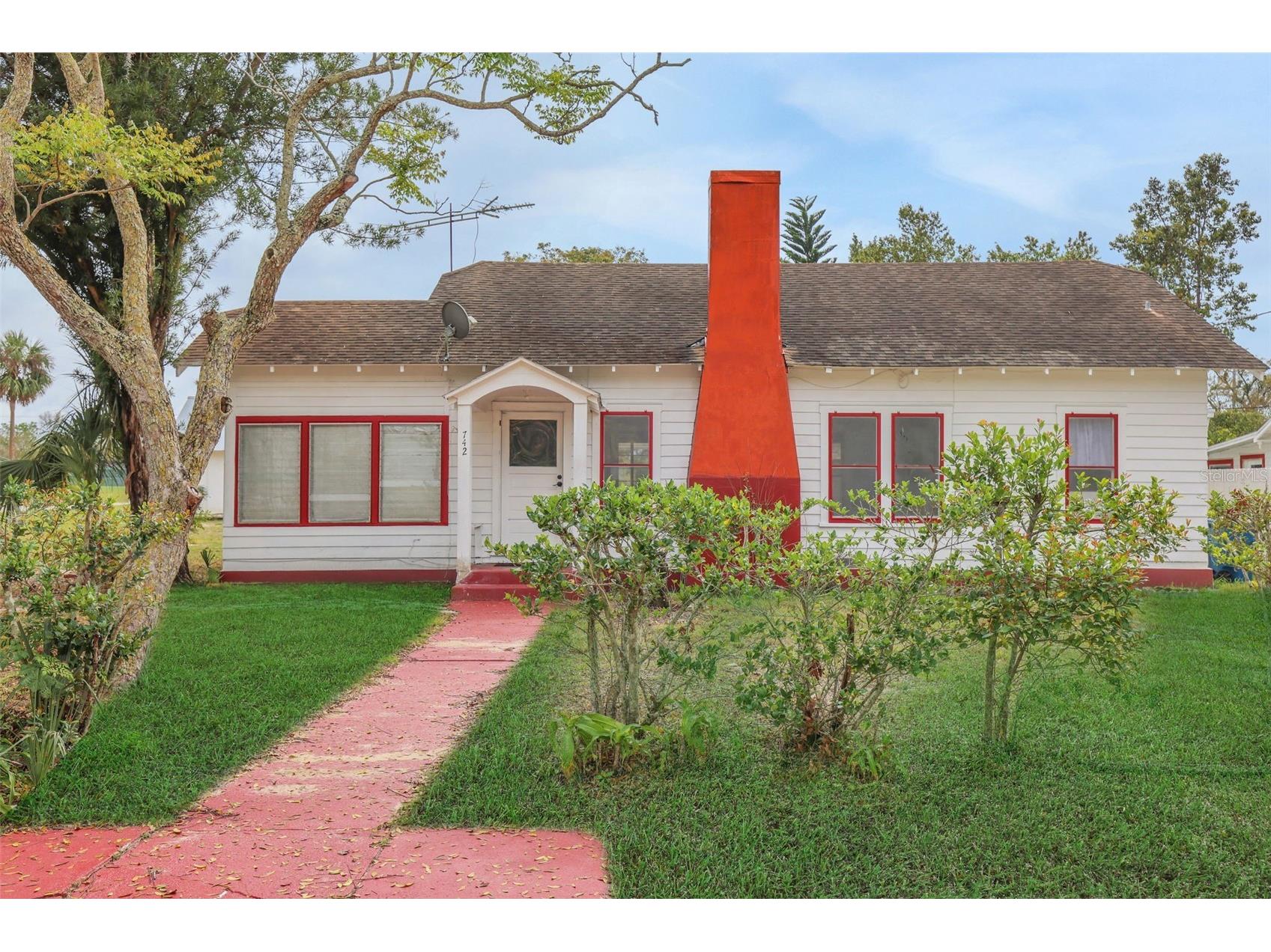 742 Hibiscus Avenue Lake Wales FL 33853 P4939408 image1