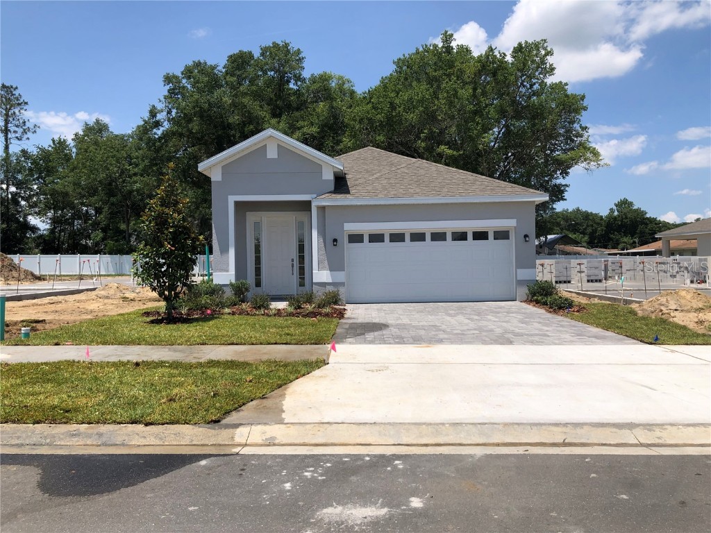 742 Lemon Avenue Fruitland Park FL 34731 O6205686 image1