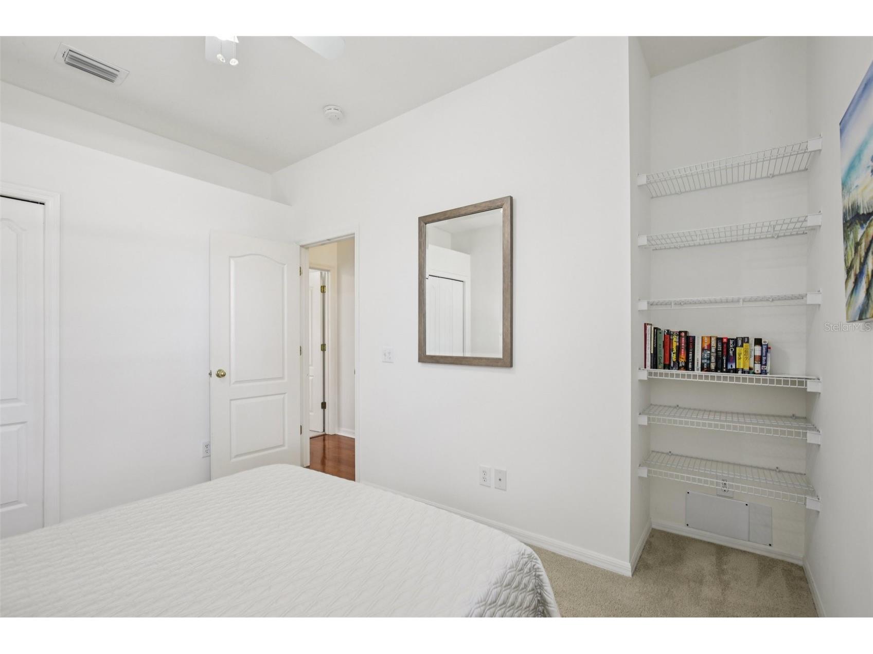 742 Shorecrest Drive Sarasota FL 34232 A4684004 image21