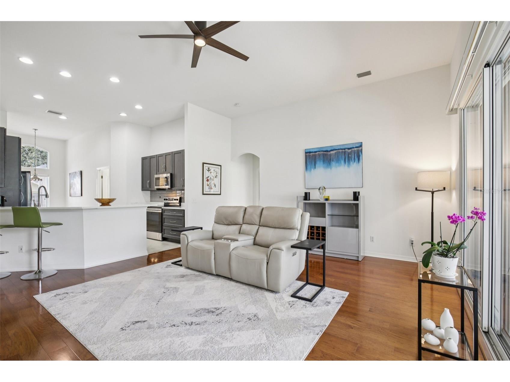 742 Shorecrest Drive Sarasota FL 34232 A4684004 image5