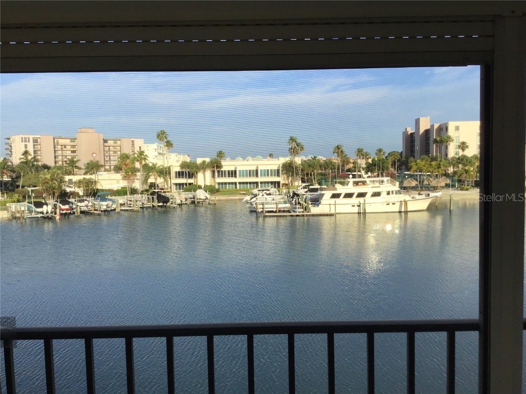 7420 Bay Island Drive #374 South Pasadena FL 33707 - BOCA CIEGA BAY U8241053 image1