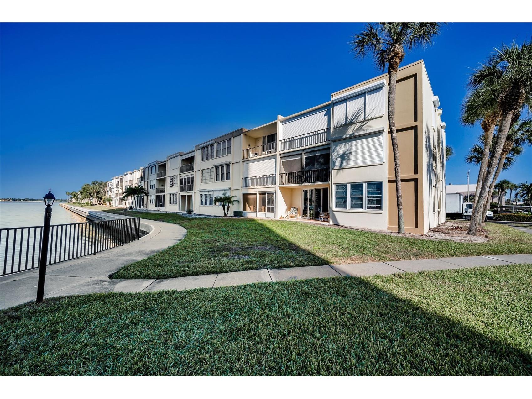 7420 Bay Island Drive #374 South Pasadena FL 33707 - BOCA CIEGA BAY TB8445907 image43